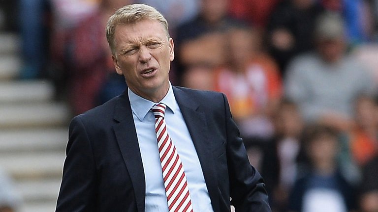 David Moyes o absurdalnych czerwonych kartkach