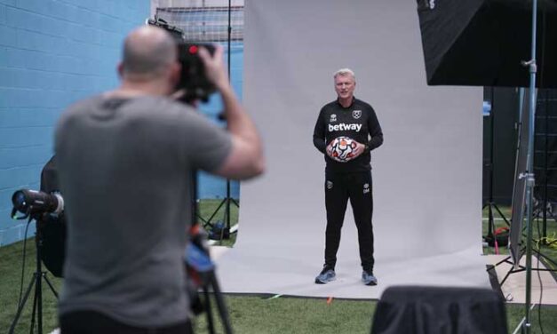 Inauguracja sezonu na London Stadium już dziś! David Moyes jest zachwycony powrotem kibiców