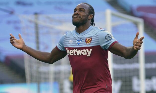 Stuart Pearce o Antonio: Uwielbiamy jego każdy piłkarski szczegół