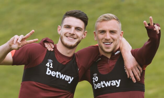 Fani Aston Villi z niepokojem czekają na niedzielny mecz z West Hamem United