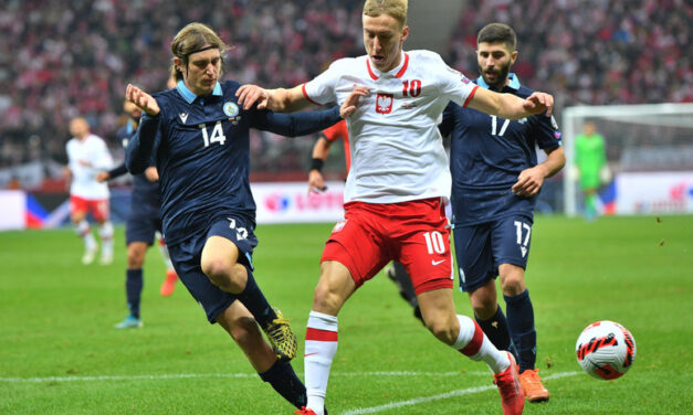 Polskie media spekulują, że Adam Buksa może zasilić West Ham United