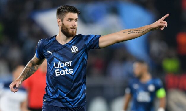 Duje Caleta-Car marzy o Premier League. Czy David Moyes wróci do dawnych celów?