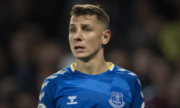 Lucas Digne coraz bliżej Aston Villi