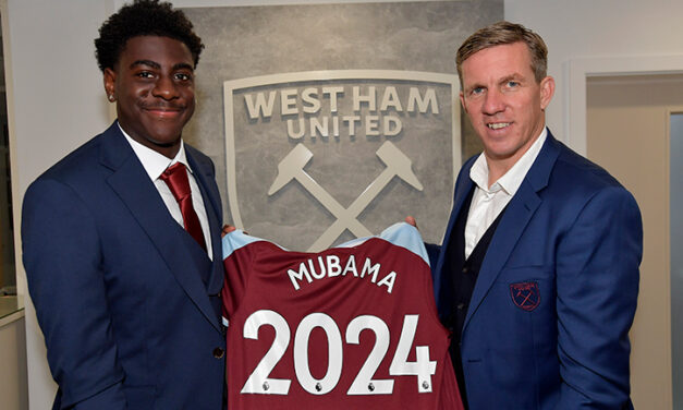 David Moyes przekonał młodego gracza, by nie odchodził do Manchesteru City