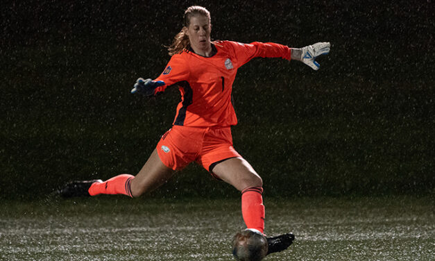 West Ham United Women sfinalizował kontrakt z bramkarką Emily Moore