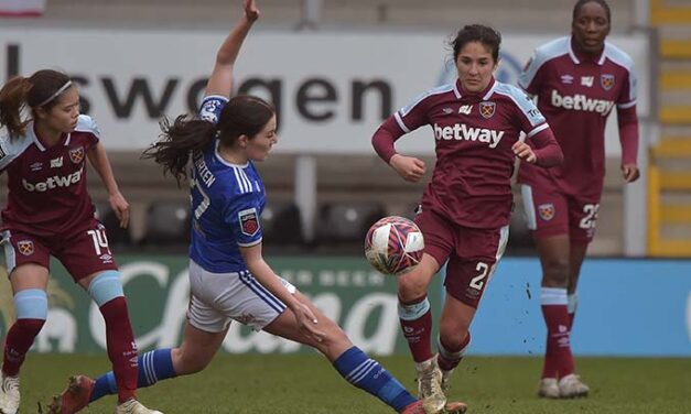 Żeńska drużyna Młotów ponosi porażkę z Leicester City – Barclays FA WSL