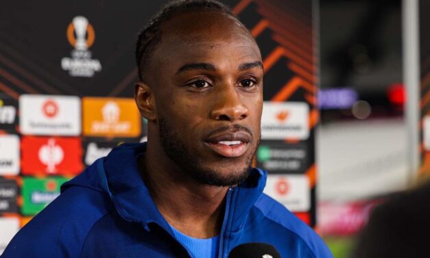 Michail Antonio: Ten mecz nadal trwa…