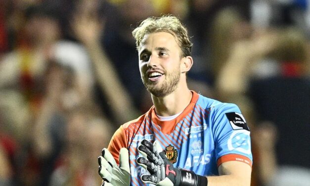 Bramkarze: Gaetan Coucke może podpisać latem umowę z West Hamem?