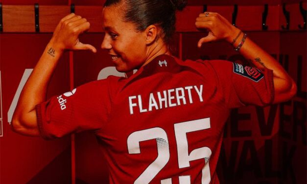 Liverpool potwierdził pozyskanie Gilly Flaherty po wygaśnięciu jej kontraktu z Młotami