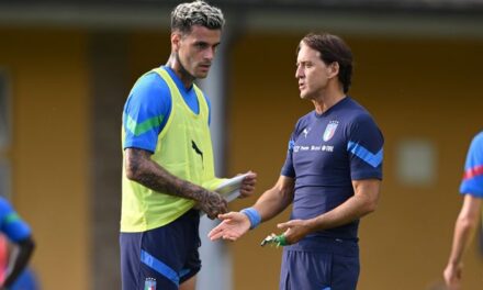 Scamacca dołączył do trudnej ligi, zrozumienie angielskiego futbolu zajmie trochę czasu  – R. Mancini