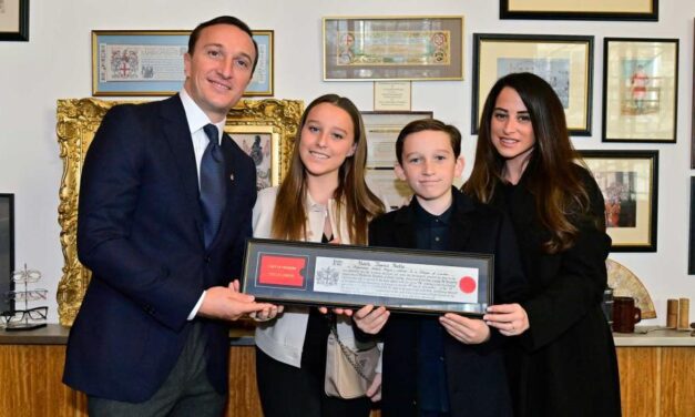 Mark Noble nagrodzony Freedom of the City of London