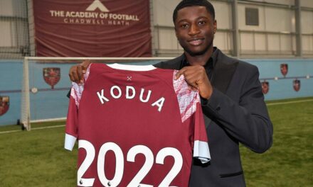 Gideon Kodua podpisał pierwszy profesjonalny kontrakt