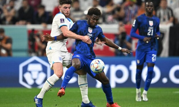 Wymieniono nazwiska trzech graczy, których sprowadzenie rozważa West Ham, za pieniądze pozyskane za Rice’a