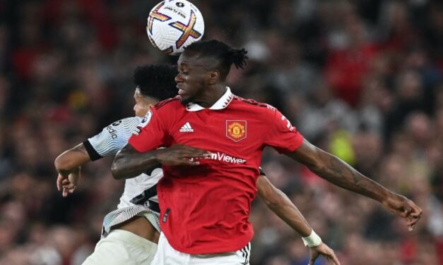 Wan-Bissaka może zastąpić Coufala?