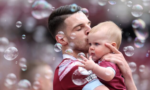 Bayern Monachium walczy o Rice’a? Gracz zabrał głos w sprawie szumu transferowego