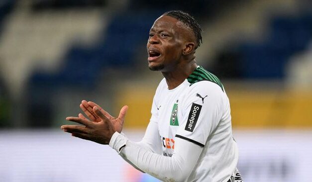 Zwrot akcji w sprawie Denisa Zakarii – West Ham nadal negocjuje z Juventusem