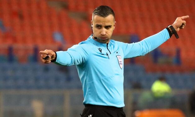 Filip Glova będzie sędzią, który poprowadzi mecz West Ham vs Bačka Topola