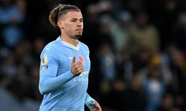 Kalvin Philips może zagrać z Bournemouth