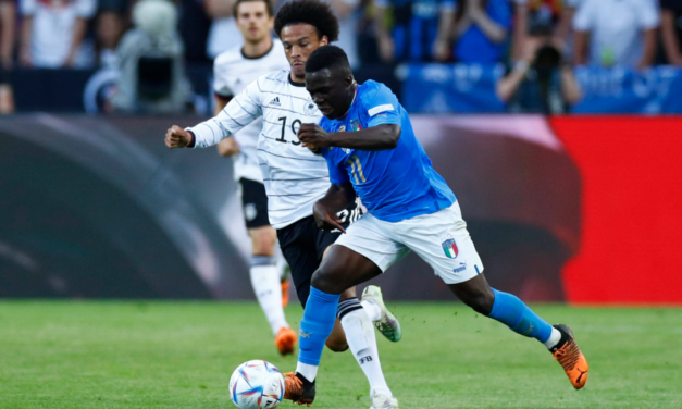 Transfer, który podzielił opinie mediów