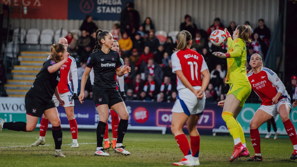 West Ham Women: Młoty wstrząśnięte po porażce z Arsenalem [SKRÓT WIDEO]